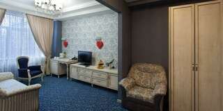 Гостиница Alex Residence Волжский Номер люкс-9