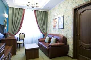 Гостиница Alex Residence Волжский Номер люкс-13
