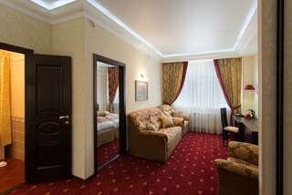 Гостиница Alex Residence Волжский Номер люкс-1