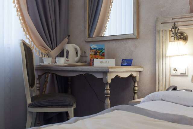 Фото Гостиница Алекс Резиденс Волжский-163 Гостиница Алекс Резиденс Волжский-163